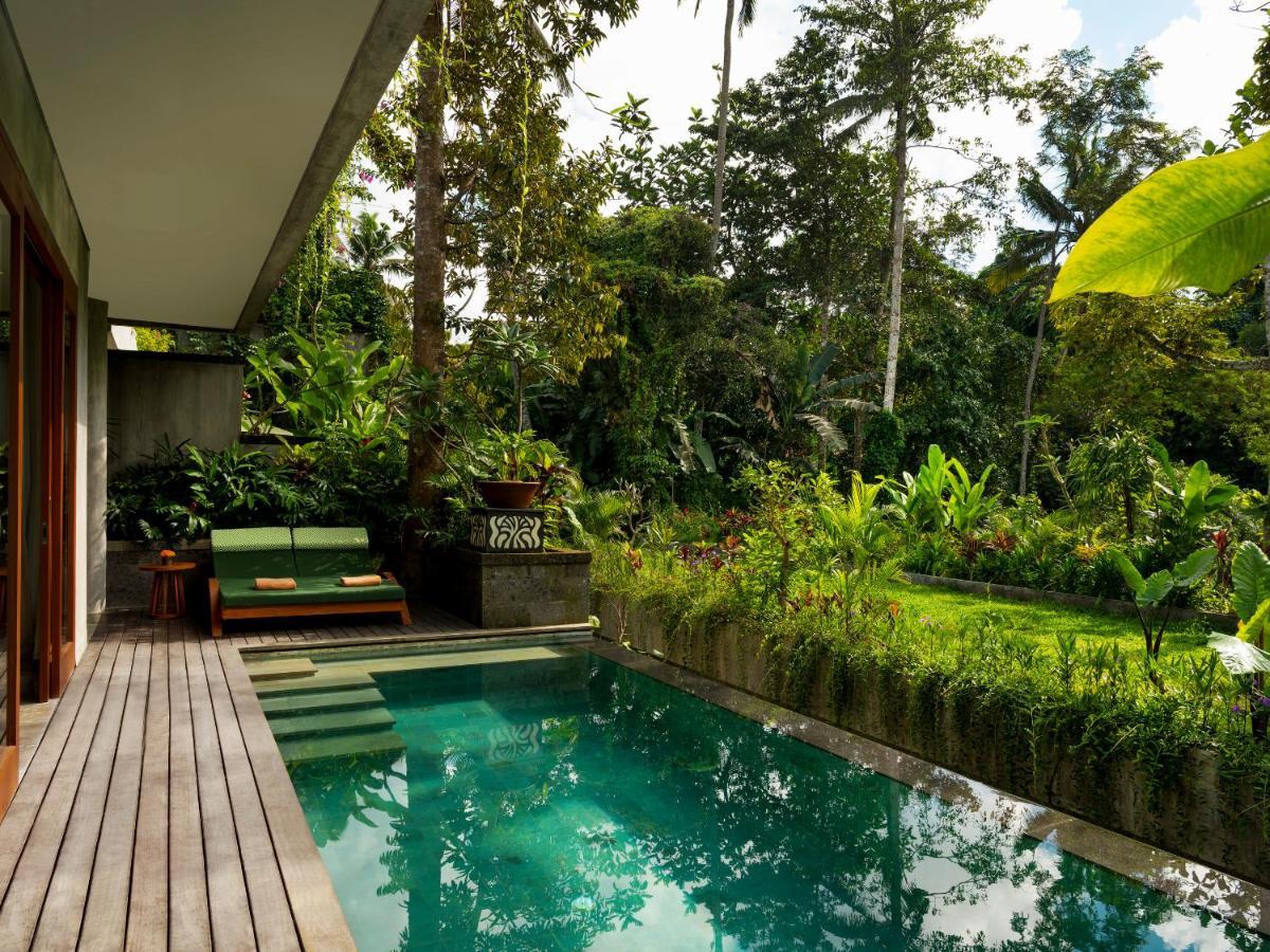 Adiwana Suweta Hotell Ubud Exteriör bild Villa in the rainforest