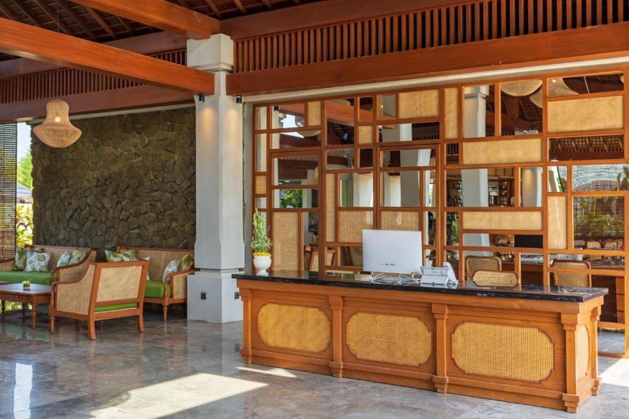 Adiwana Suweta Hotell Ubud Exteriör bild Reception at the resort